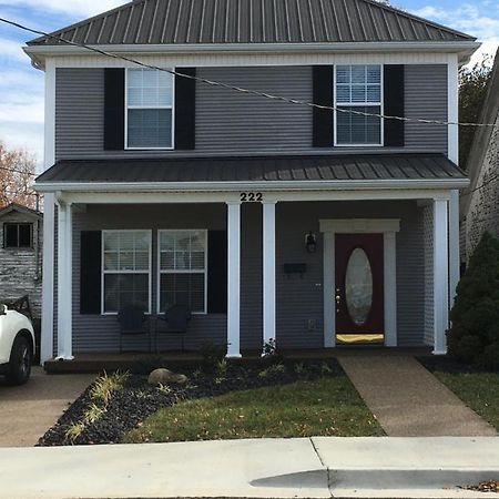 Villa Downtown Abode In The Heart Of The Bourbon Trail Lebanon Exterior foto