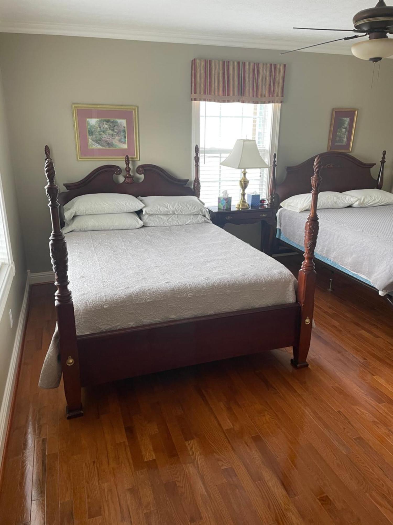 Villa Downtown Abode In The Heart Of The Bourbon Trail Lebanon Exterior foto