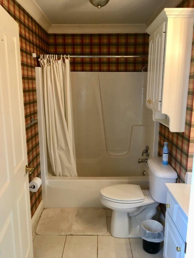 Villa Downtown Abode In The Heart Of The Bourbon Trail Lebanon Exterior foto