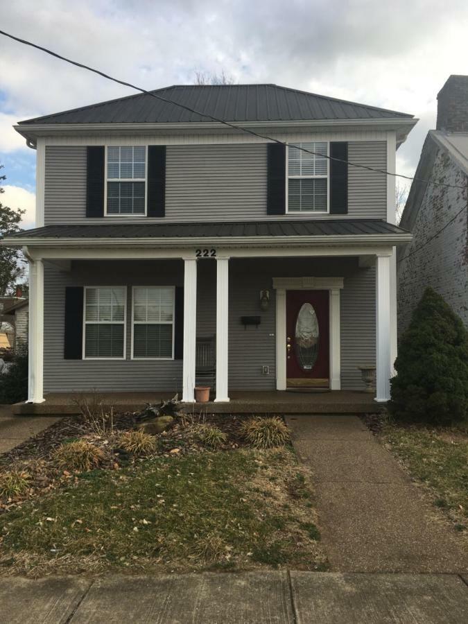 Villa Downtown Abode In The Heart Of The Bourbon Trail Lebanon Exterior foto